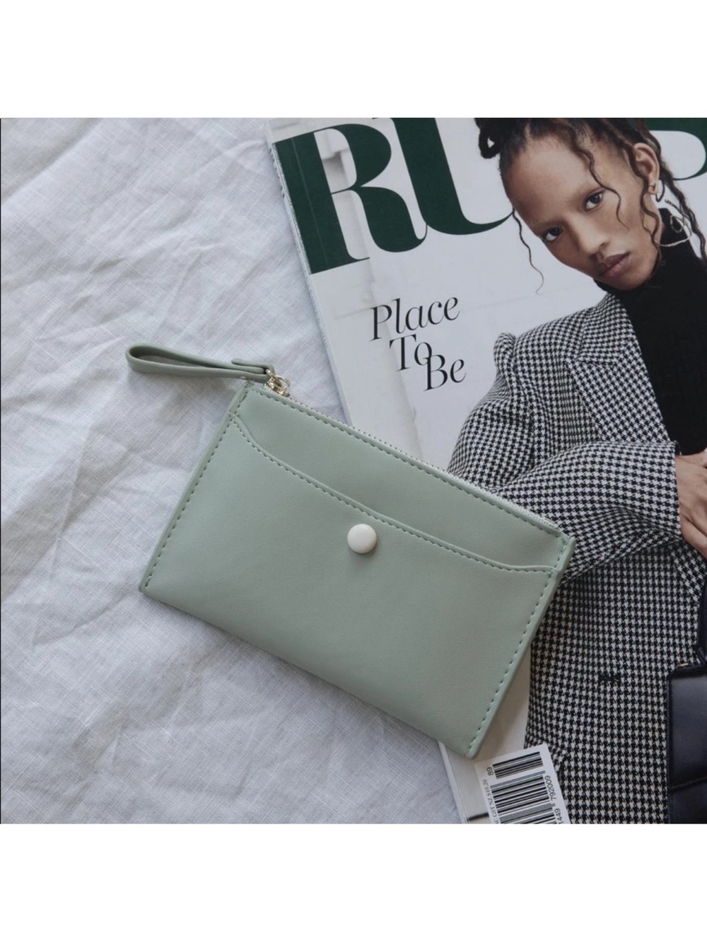 Classic Mint Wristlet Card Holder Wallet - princess polly